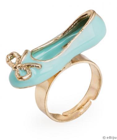 Gyűrű, türkizkék balerina cipővel