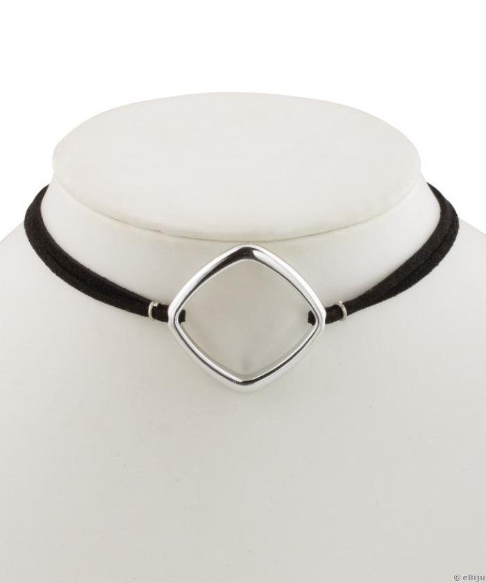 Rombusz alakú formával készült choker nyakék