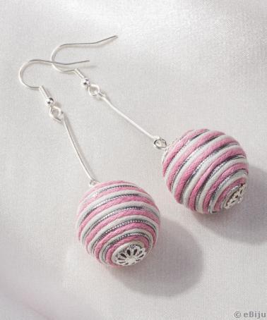 Rózsaszín-szürke textilgyöngyből készült fülbevaló
