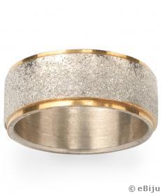 Arany színű uniszex gyűrű, ezüst sávval