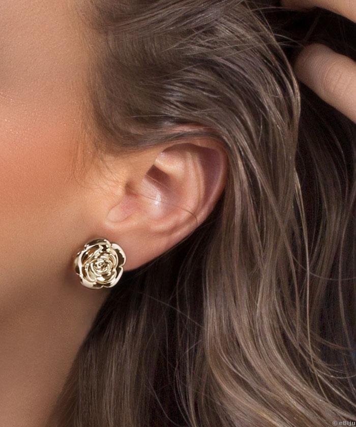 Aranyszínű rózsa fülbevaló