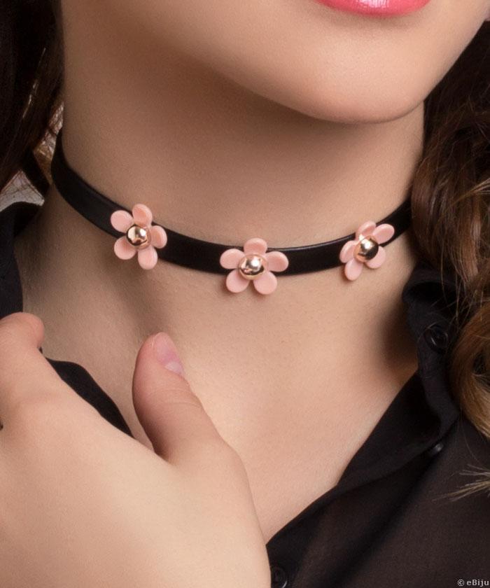 Choker típusú rózsaszín virágos nyakék