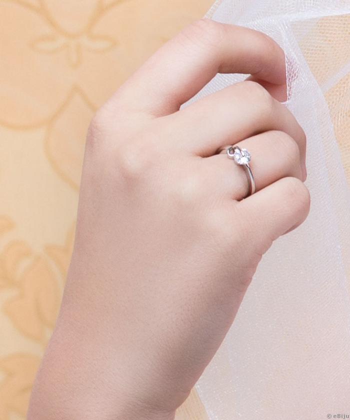Cirkónia köves, jegygyűrű típusű ezüstszínű gyűrű