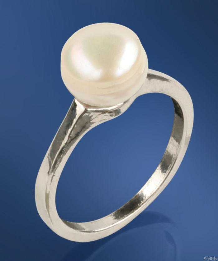 Fehér tenyésztett gyöngy gyűrű ezüstszínű fémmel, 16-os méret