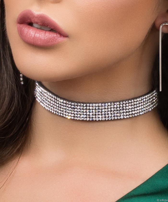 Fekete choker, 6 sor fehér kristállyal díszítve