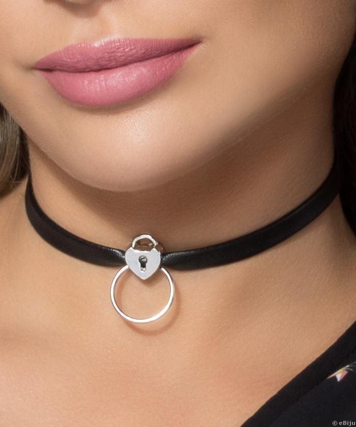 Fekete choker, bőr szív lakattal