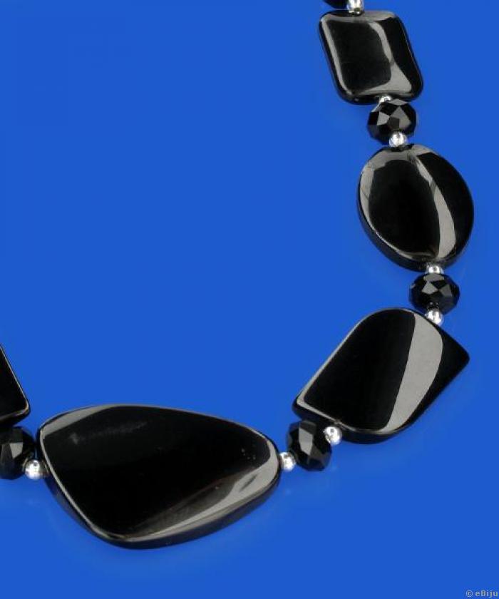 Fekete onix nyaklánc üvegkristályokkal