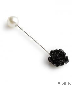 Fekete rózsás bross, fehér üveggyöngyel