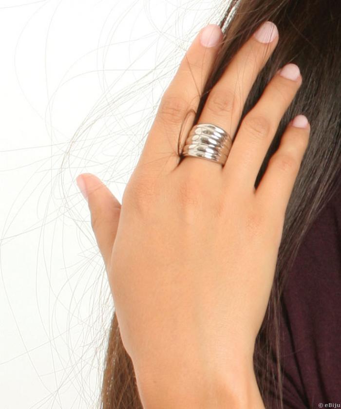 Három hullámból álló ezüst színű fém gyűrű, 16 mm-es méret