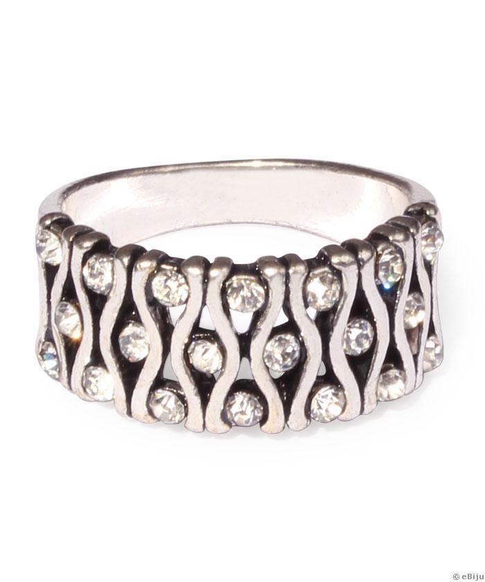 Háromsoros fehér kristályos ezüstszínű gyűrű