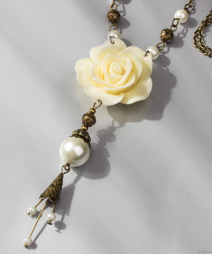 Hosszú nyaklánc, krémszínű akril rózsával