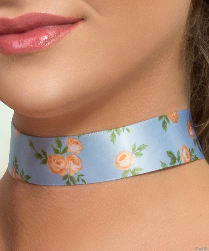 Kék szatén choker, rózsákkal díszítve