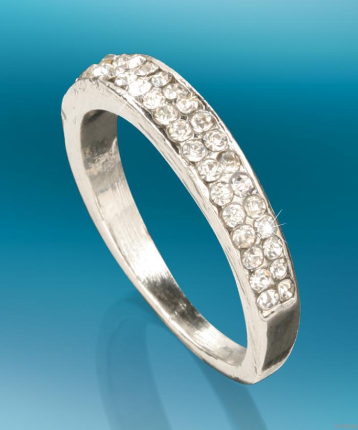 Kétsoros fehér strasszos gyűrű, (18 mm)