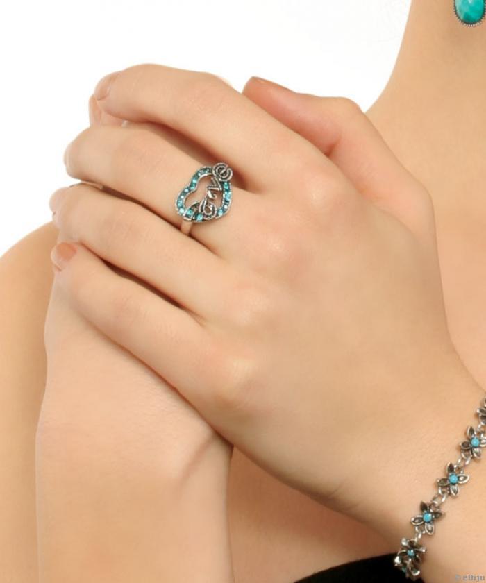 Love gyűrű türkizkék kristályokkal