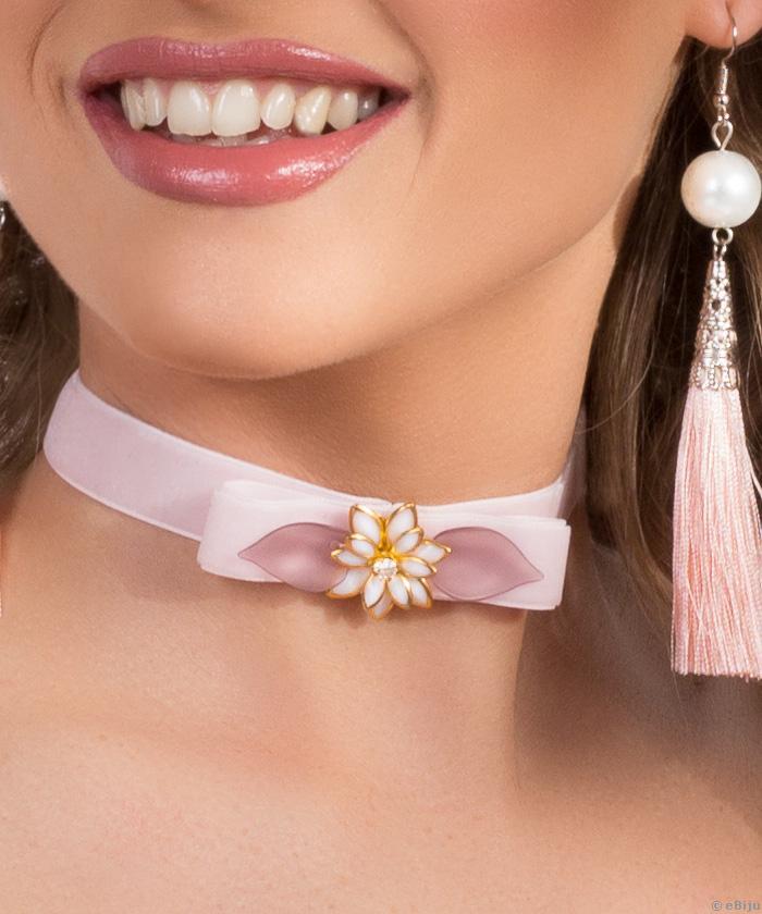 Masnis bársony choker, aranyszínű-fehér virággal