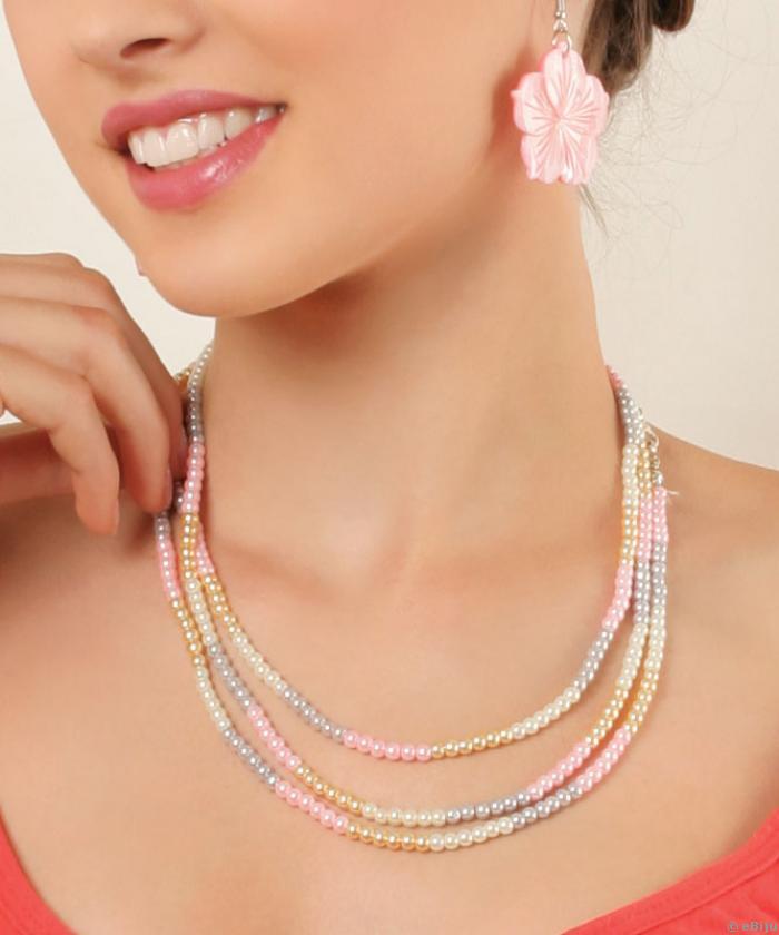 Pasztellszínű, többféleképpen hordható nyakék