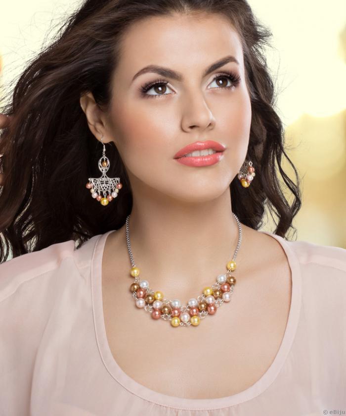 “Pearl Statement” nyakék