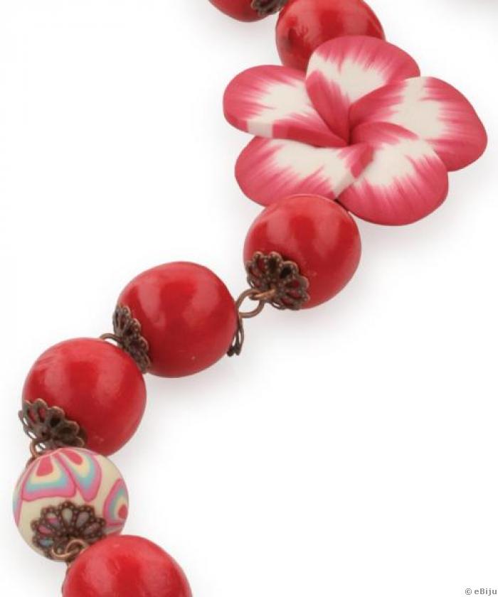 Piros nyaklánc fimo virággal, fa- és fimo gyöngyökből