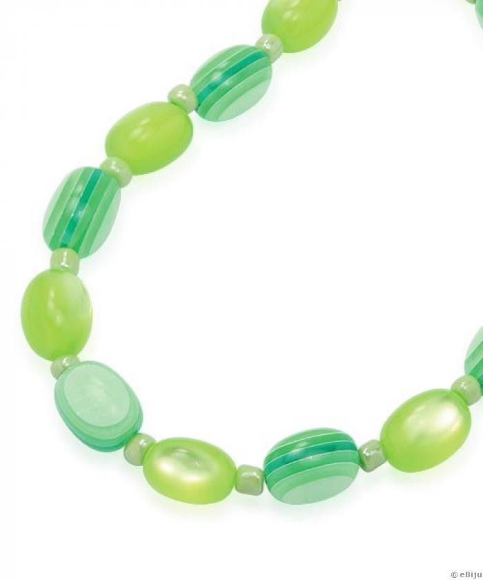 Zöld, ovális üveggyöngy nyaklánc